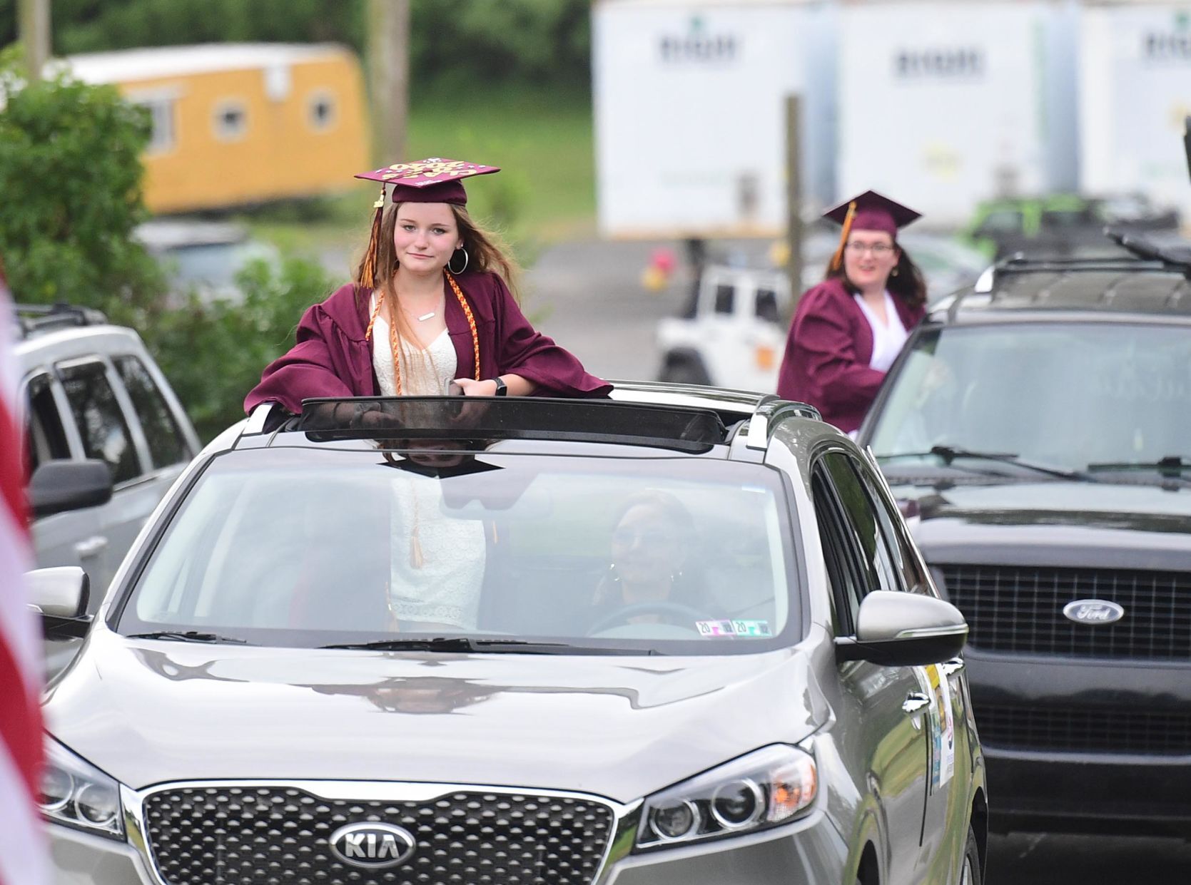 Big Spring Graduating Seniors Car Parade 52.JPG